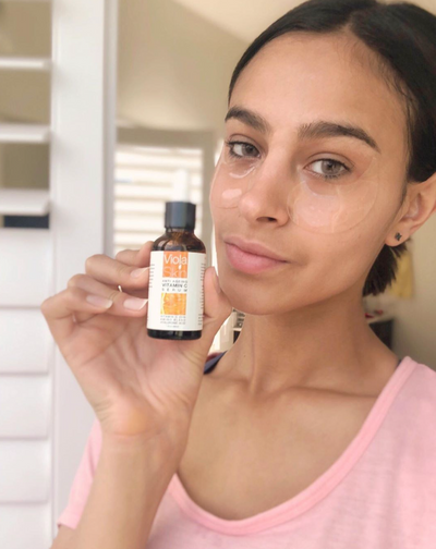 Is Vitamin C Serum Good for Acne? Pros and Cons Explained